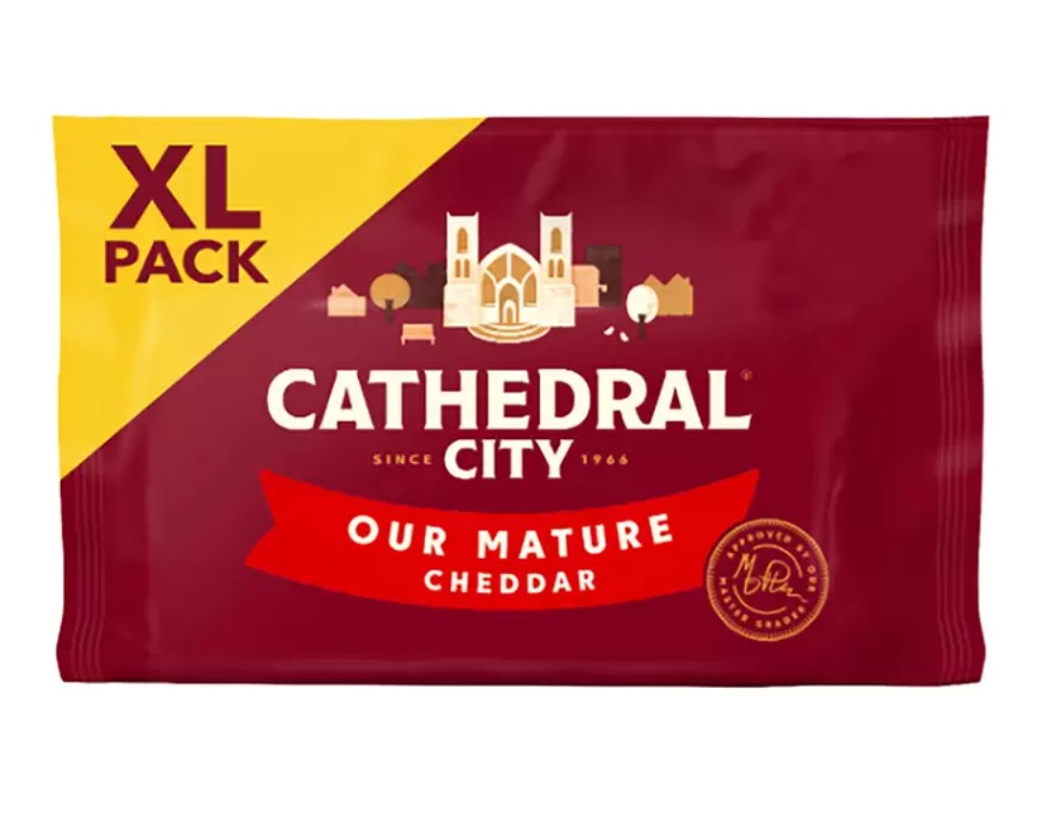 Cathedral City Mature Cheddar, 700g